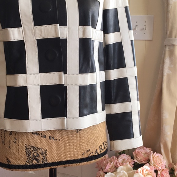 CARLISLE • Gorgeous HIGHRISE Leather Jacket $1395 Retail - Picture 8 of 16